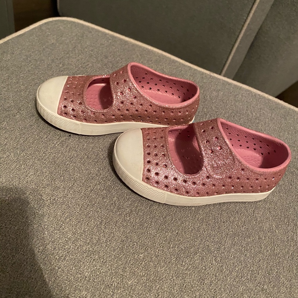 Native Glitter Shoe